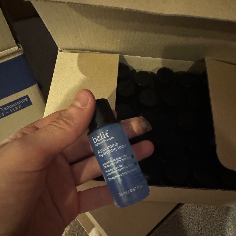 Belif Aqua Bomb Hydrating Toner - pack of 20